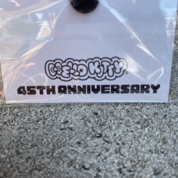 **New **Sanrio Friend Of The Month Pin Hello Kitty Rainbow Clouds October 2019 - Picture 5 of 5